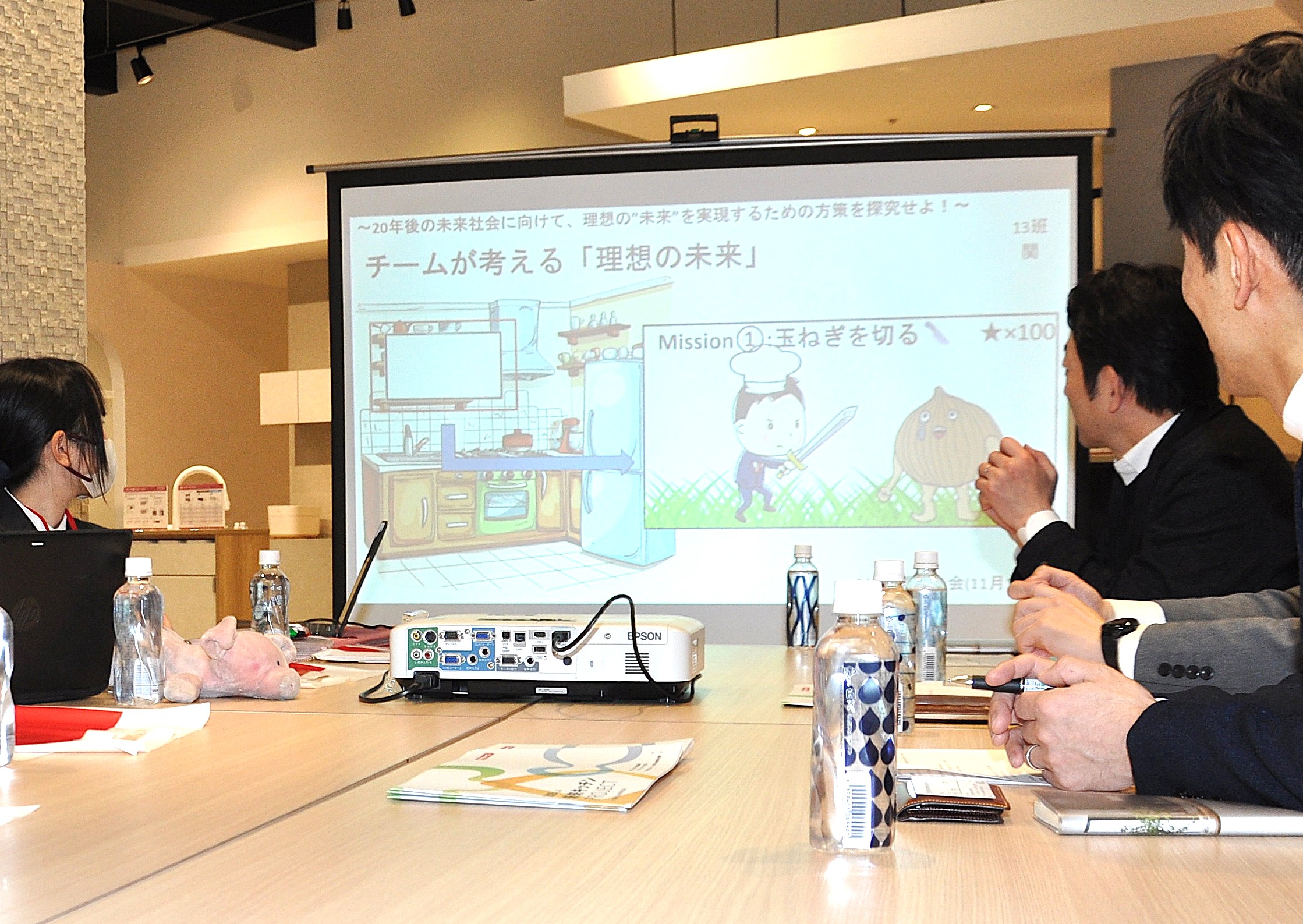 パートナーNEWS 　クリナップ　未来の理想のキッチンを追求　中学生がショールームを見学