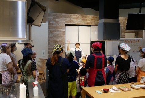 【はばたけラボ】夏休み親子料理教室「親子でパン作りをしよう」を開催　